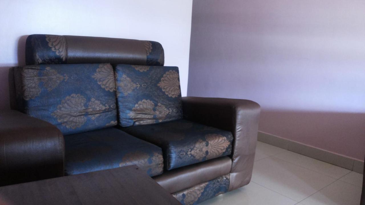 Palema Crown Hotel Gulu Екстериор снимка