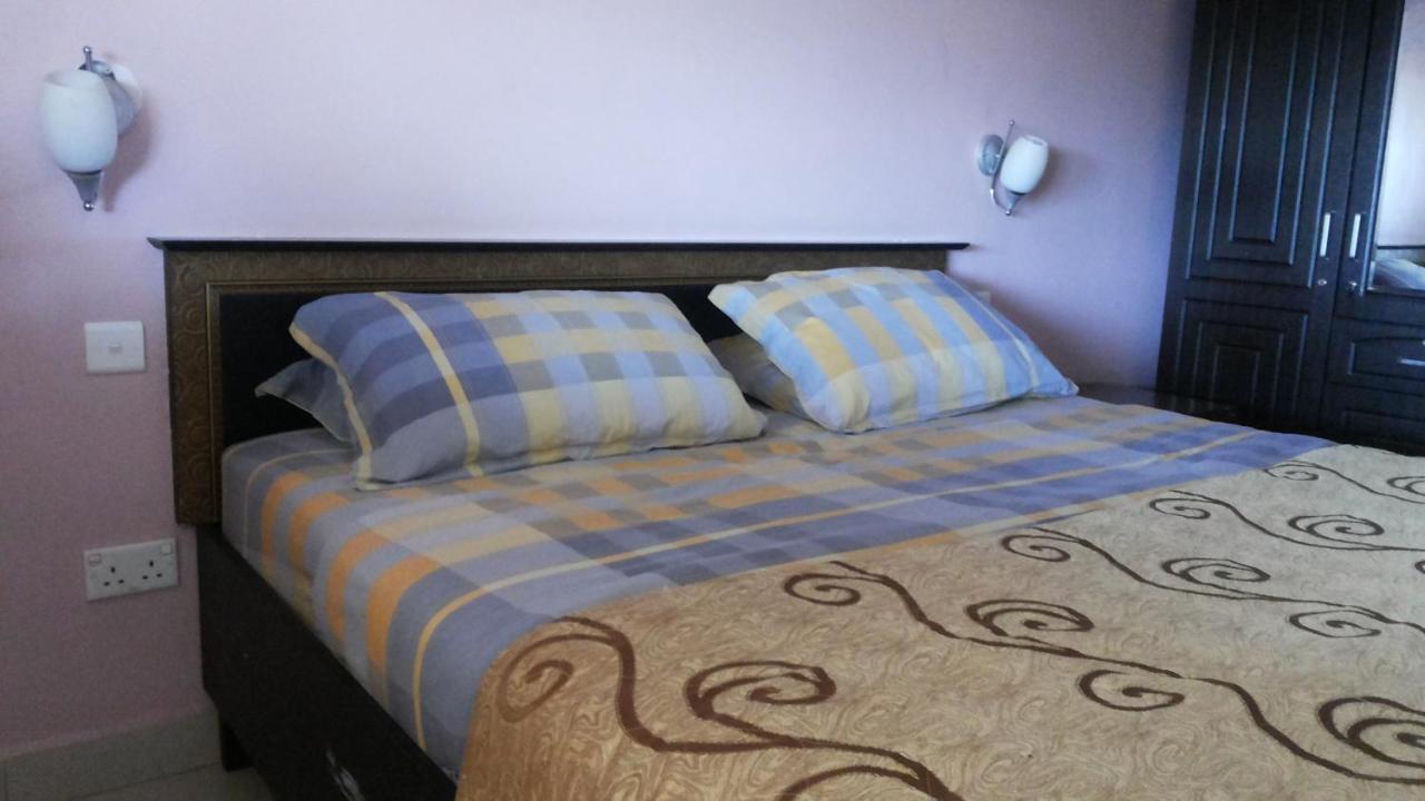 Palema Crown Hotel Gulu Екстериор снимка